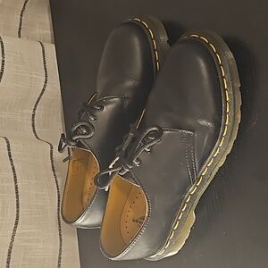 DOC MARTENS 1461 SLIP RESISTANT LEATHER OXFORD SHOES